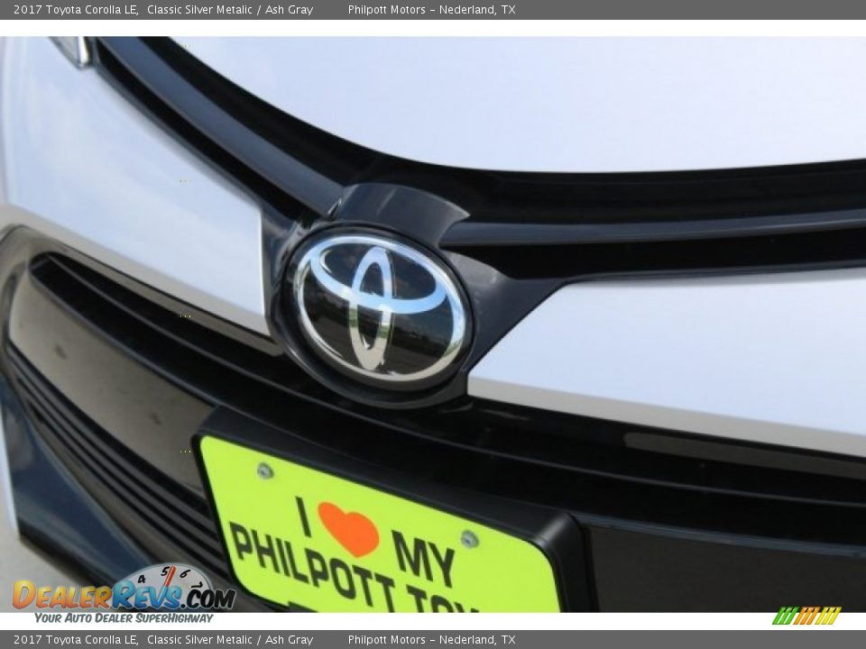 2017 Toyota Corolla LE Classic Silver Metalic / Ash Gray Photo #3