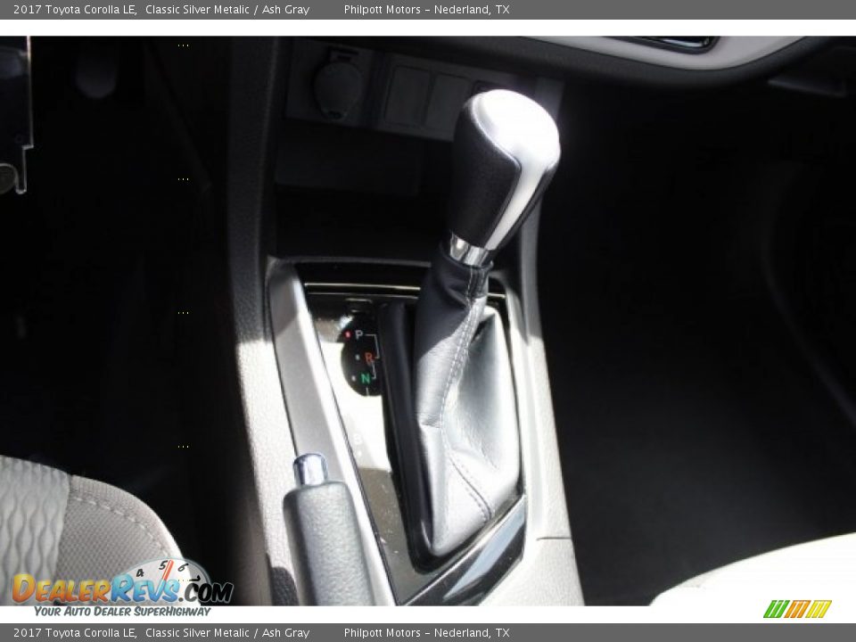 2017 Toyota Corolla LE Classic Silver Metalic / Ash Gray Photo #13