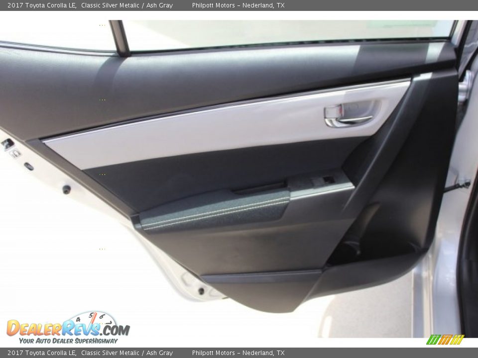 2017 Toyota Corolla LE Classic Silver Metalic / Ash Gray Photo #17
