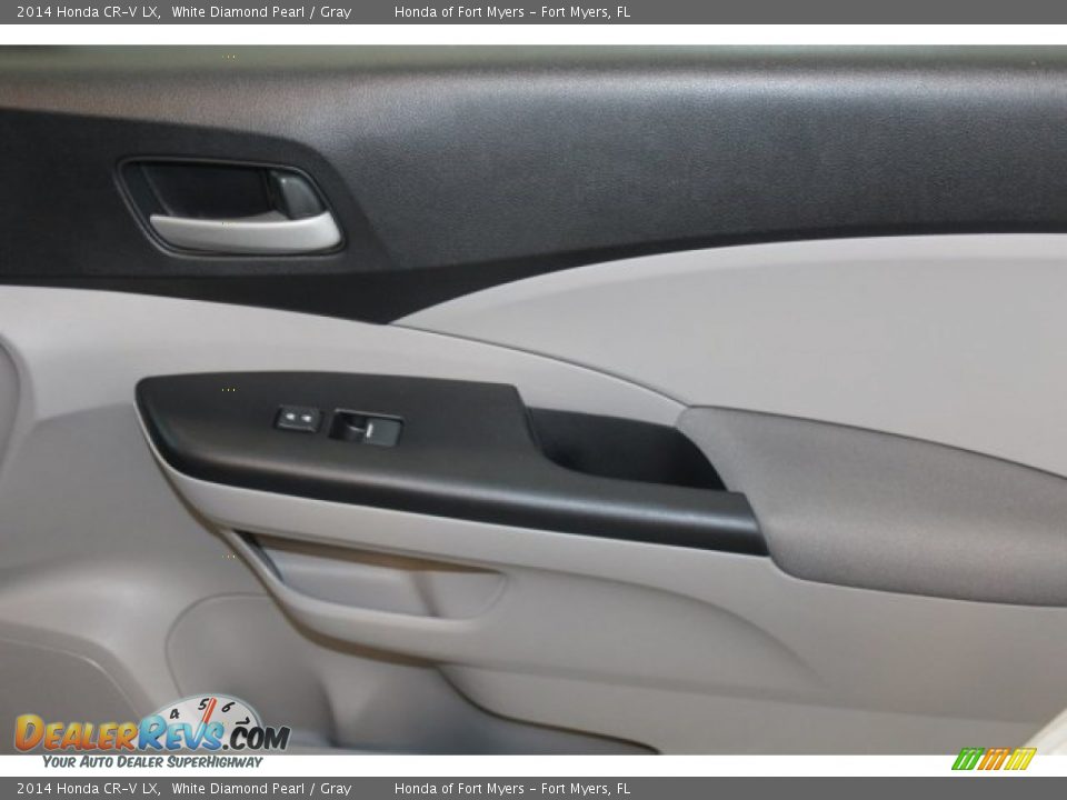 2014 Honda CR-V LX White Diamond Pearl / Gray Photo #26
