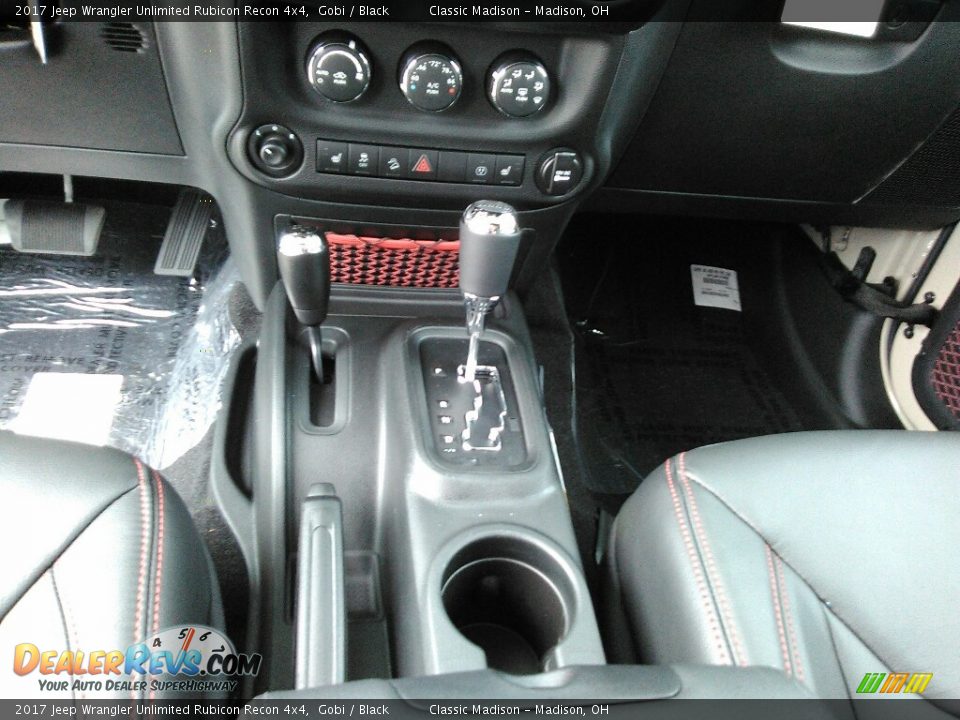 2017 Jeep Wrangler Unlimited Rubicon Recon 4x4 Gobi / Black Photo #12