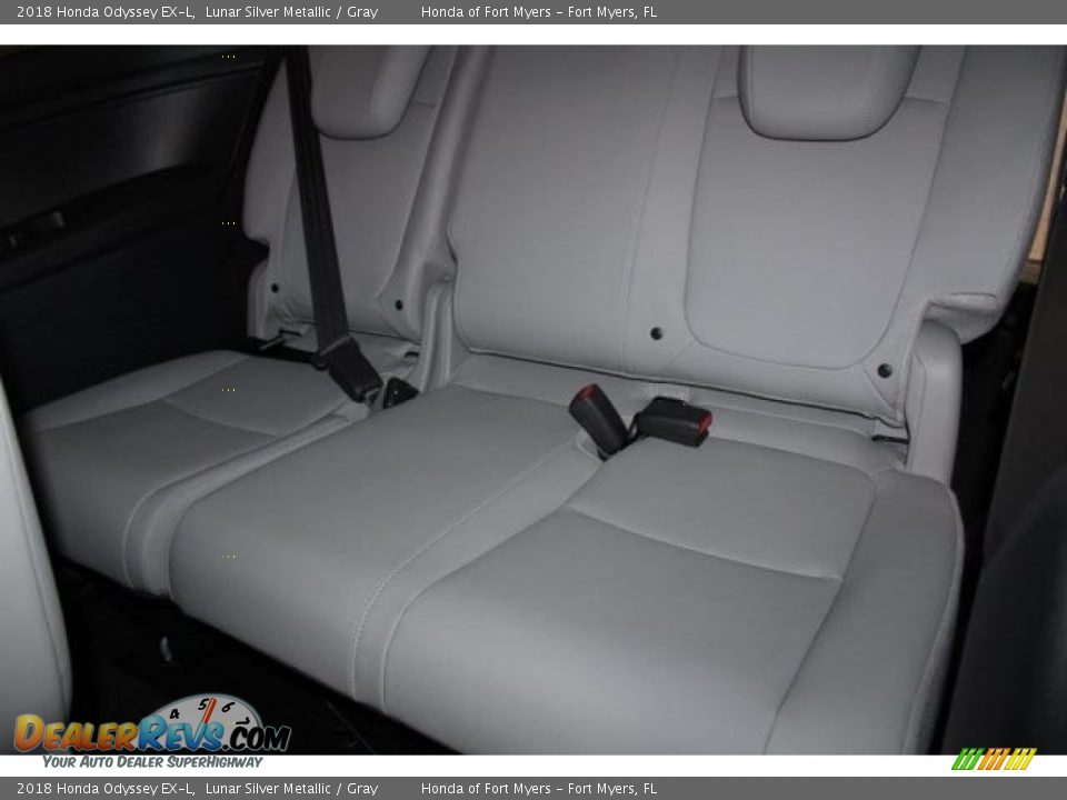 2018 Honda Odyssey EX-L Lunar Silver Metallic / Gray Photo #30