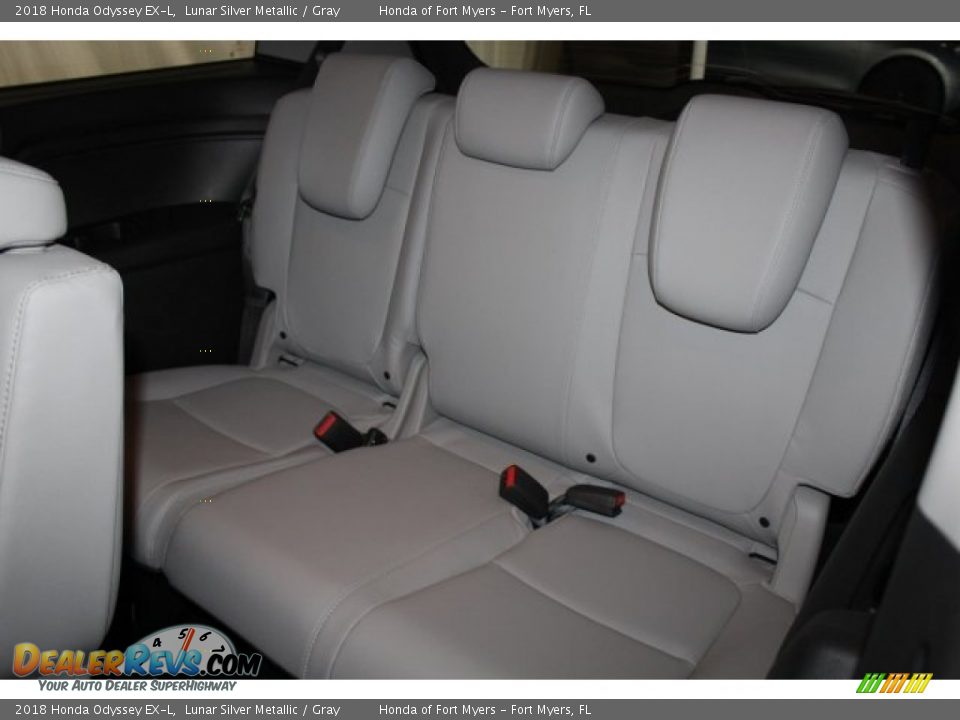 2018 Honda Odyssey EX-L Lunar Silver Metallic / Gray Photo #24