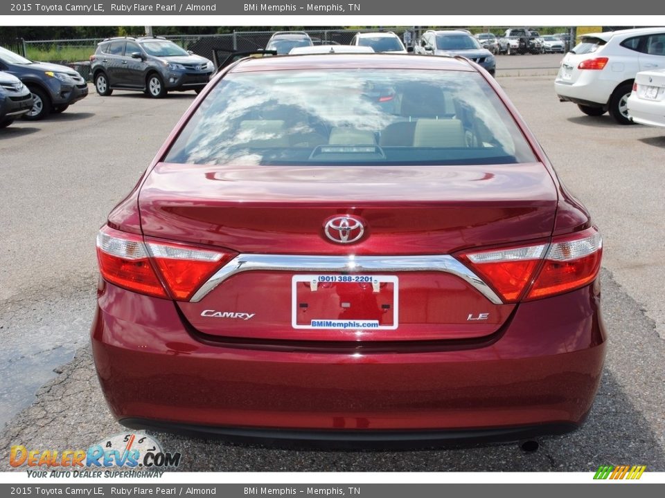 2015 Toyota Camry LE Ruby Flare Pearl / Almond Photo #4