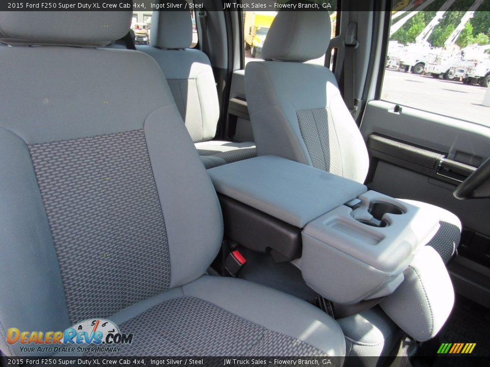 2015 Ford F250 Super Duty XL Crew Cab 4x4 Ingot Silver / Steel Photo #17