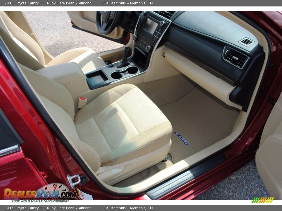 2015 Toyota Camry LE Ruby Flare Pearl / Almond Photo #26