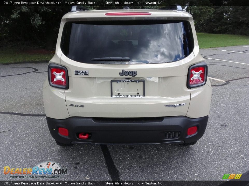 2017 Jeep Renegade Deserthawk 4x4 Mojave Sand / Black Photo #7