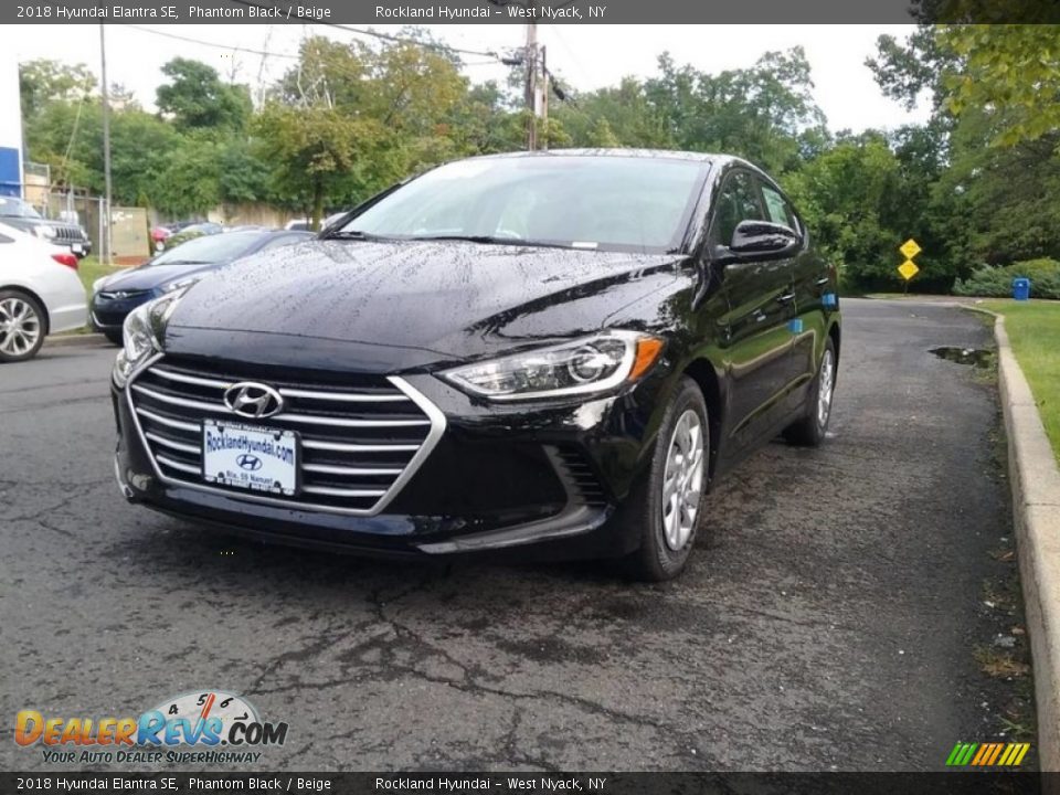 2018 Hyundai Elantra SE Phantom Black / Beige Photo #1