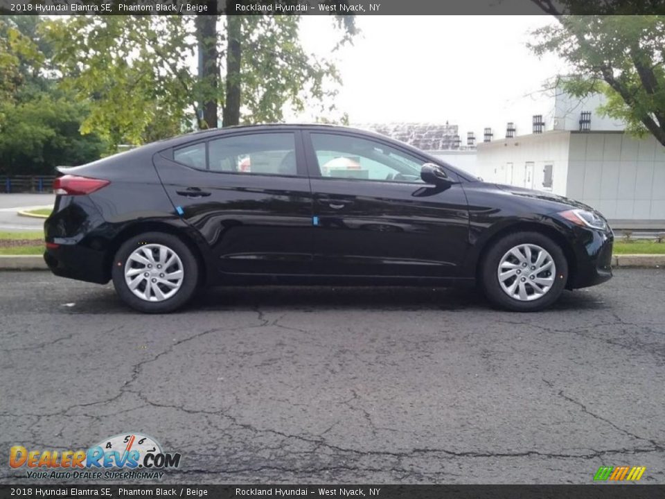 2018 Hyundai Elantra SE Phantom Black / Beige Photo #3