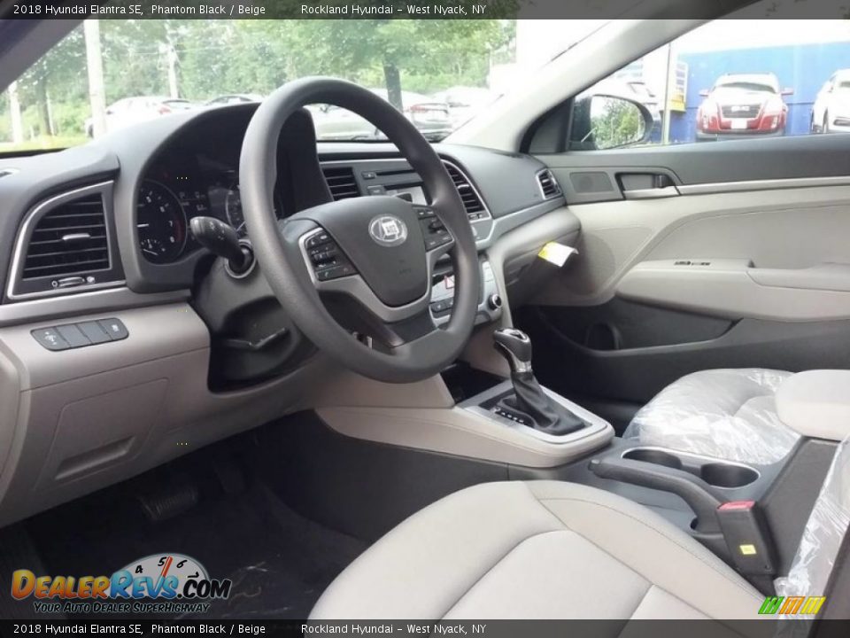 2018 Hyundai Elantra SE Phantom Black / Beige Photo #4