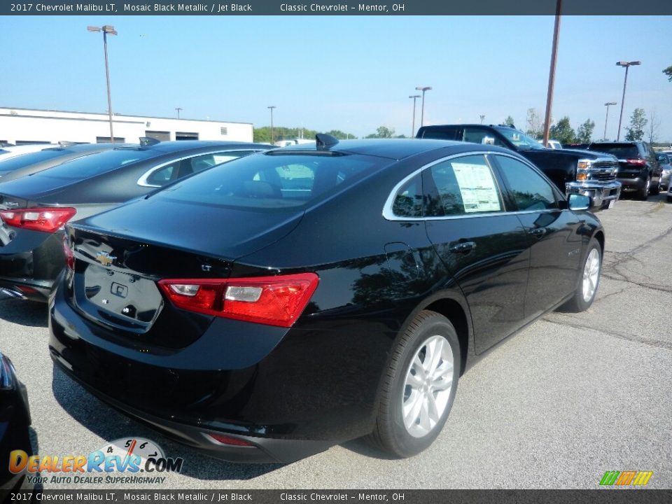 2017 Chevrolet Malibu LT Mosaic Black Metallic / Jet Black Photo #5