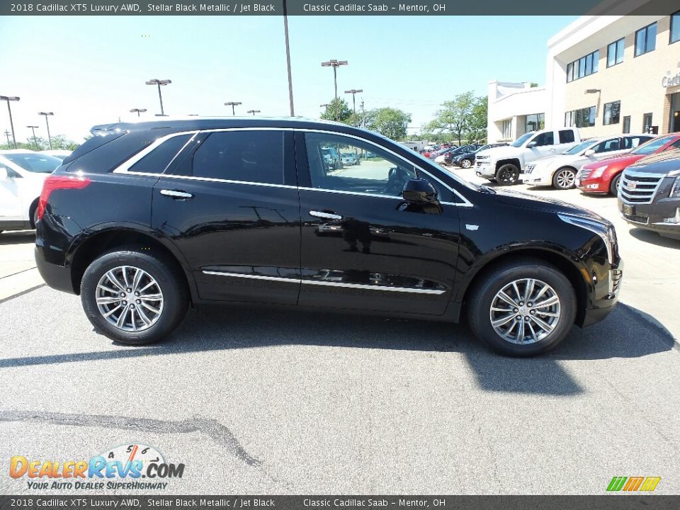 2018 Cadillac XT5 Luxury AWD Stellar Black Metallic / Jet Black Photo #2