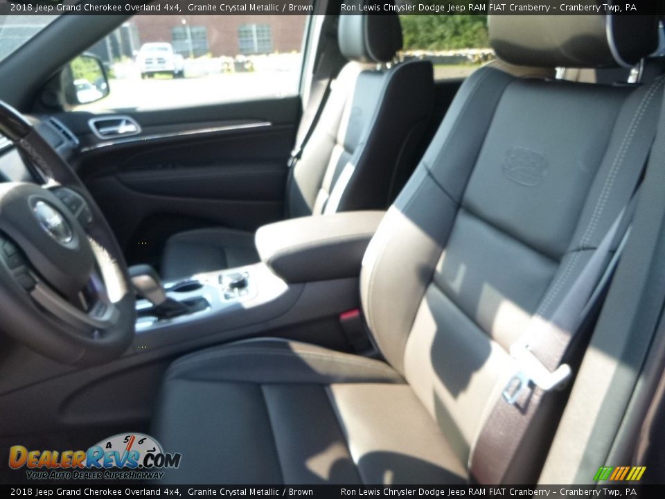 2018 Jeep Grand Cherokee Overland 4x4 Granite Crystal Metallic / Brown Photo #16