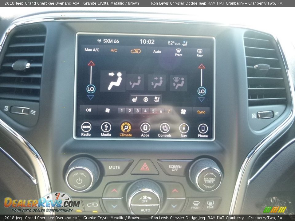 2018 Jeep Grand Cherokee Overland 4x4 Granite Crystal Metallic / Brown Photo #17