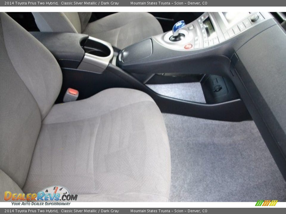 2014 Toyota Prius Two Hybrid Classic Silver Metallic / Dark Gray Photo #17
