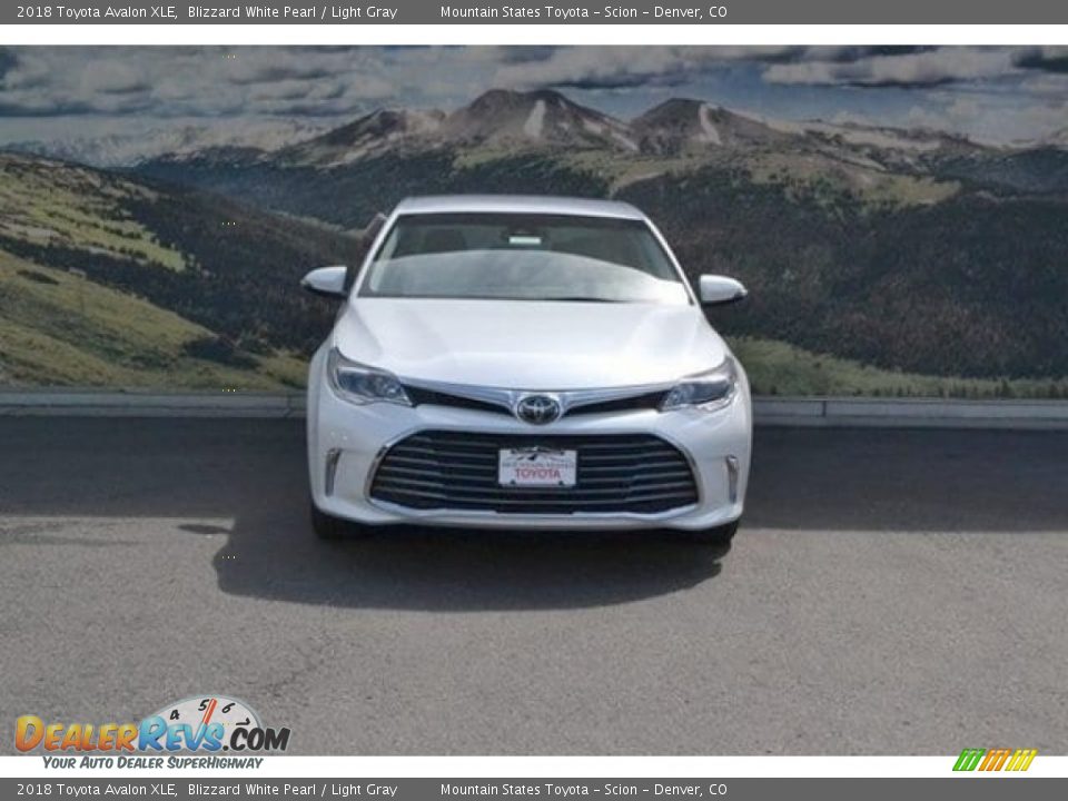 2018 Toyota Avalon XLE Blizzard White Pearl / Light Gray Photo #1