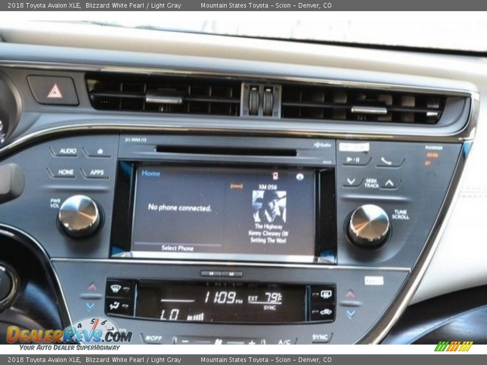 2018 Toyota Avalon XLE Blizzard White Pearl / Light Gray Photo #5