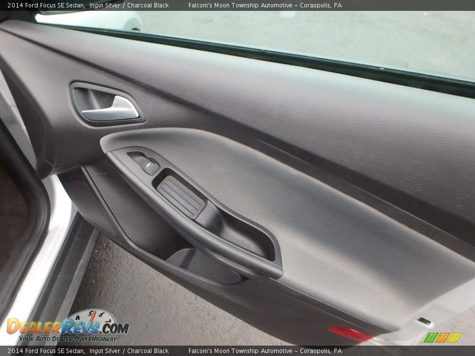 2014 Ford Focus SE Sedan Ingot Silver / Charcoal Black Photo #13