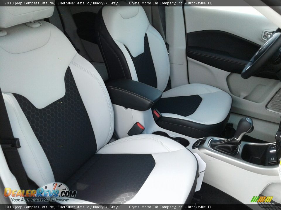 Front Seat of 2018 Jeep Compass Latitude Photo #12
