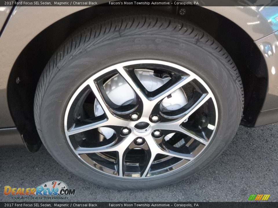 2017 Ford Focus SEL Sedan Magnetic / Charcoal Black Photo #8