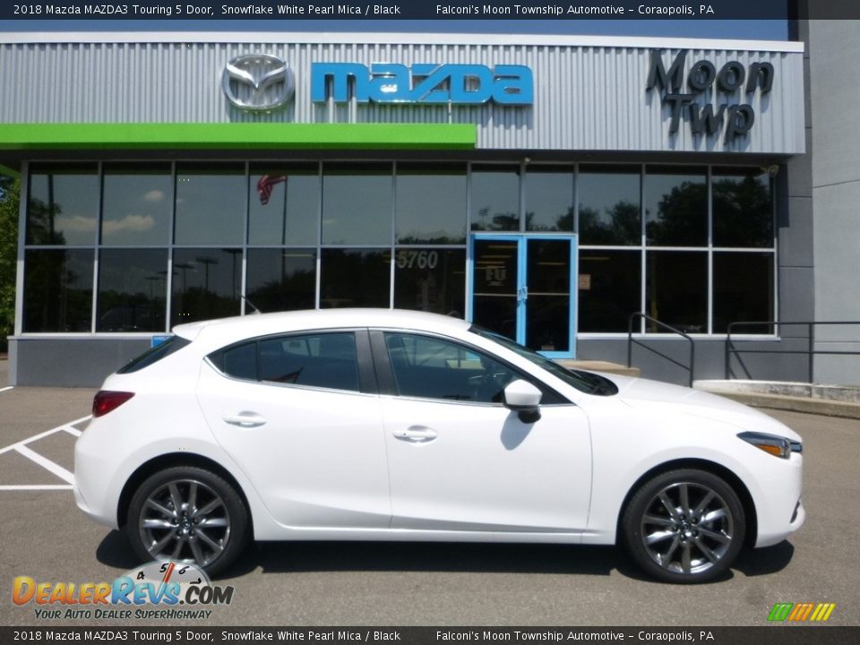 2018 Mazda MAZDA3 Touring 5 Door Snowflake White Pearl Mica / Black Photo #1