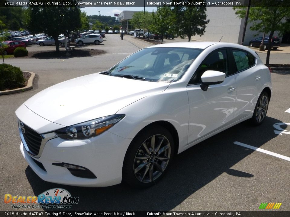 2018 Mazda MAZDA3 Touring 5 Door Snowflake White Pearl Mica / Black Photo #5