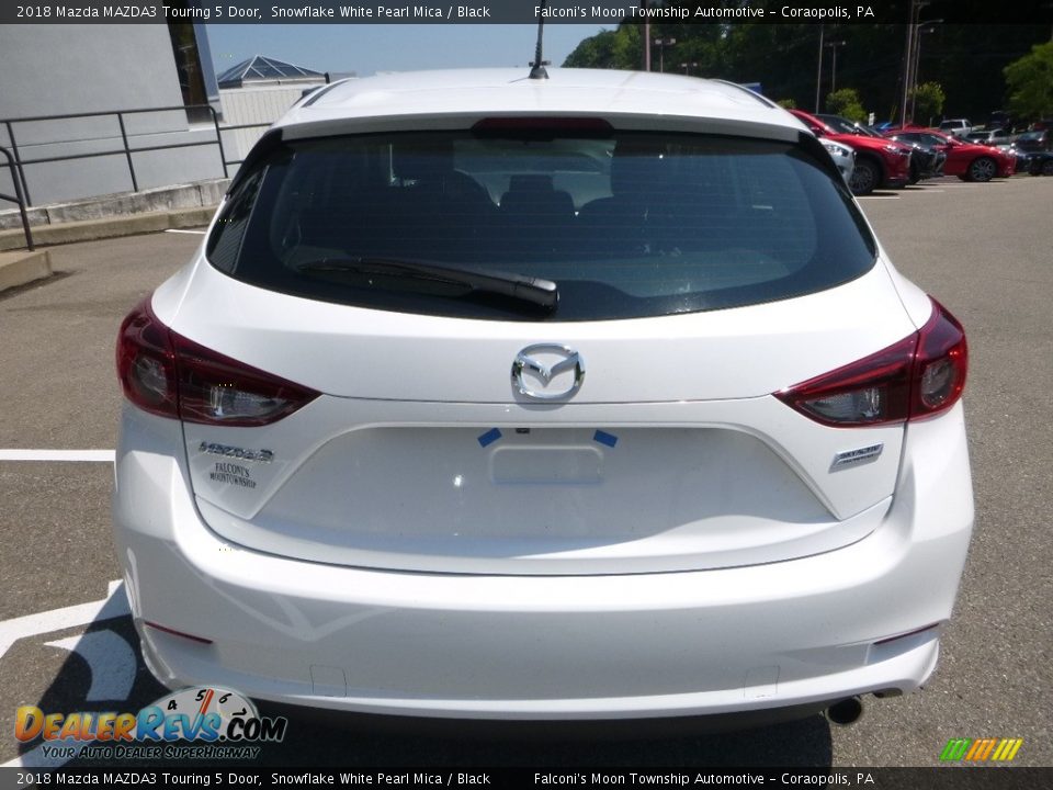 2018 Mazda MAZDA3 Touring 5 Door Snowflake White Pearl Mica / Black Photo #6