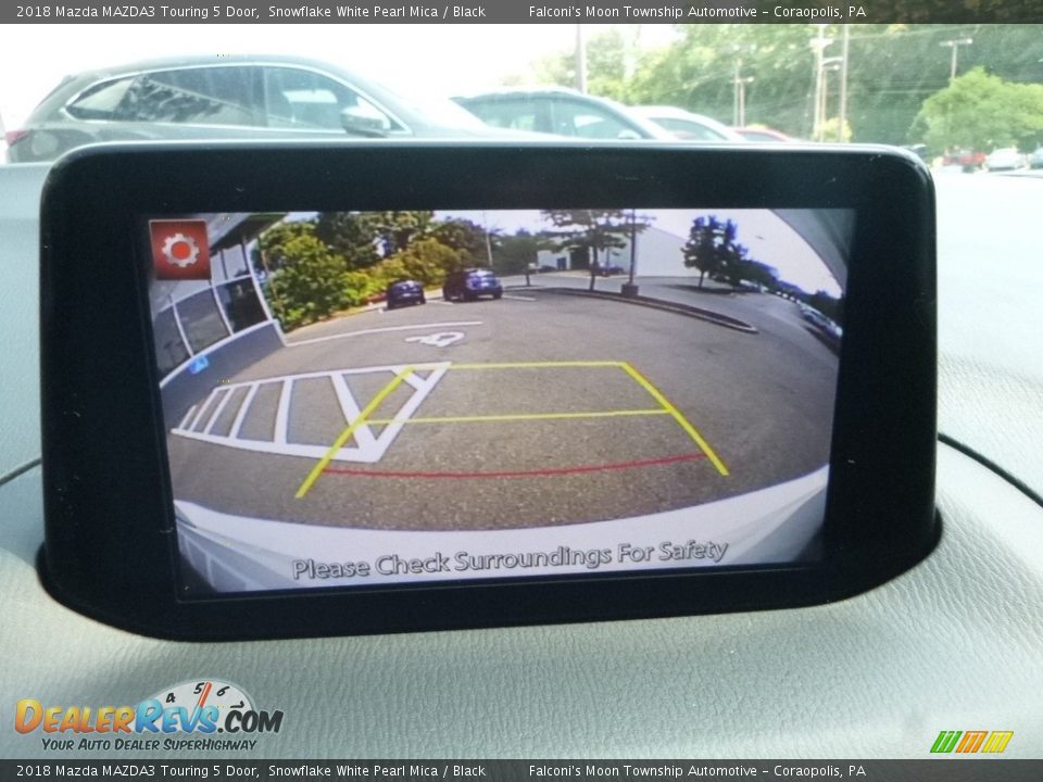 2018 Mazda MAZDA3 Touring 5 Door Snowflake White Pearl Mica / Black Photo #15