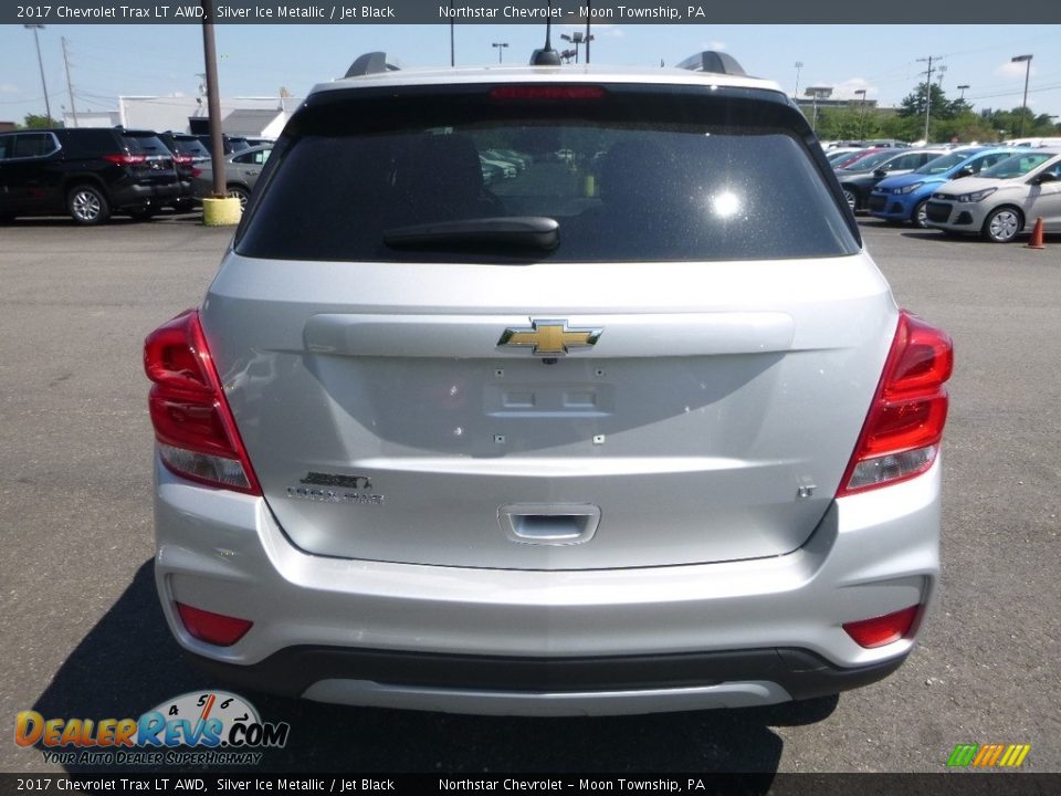 2017 Chevrolet Trax LT AWD Silver Ice Metallic / Jet Black Photo #4