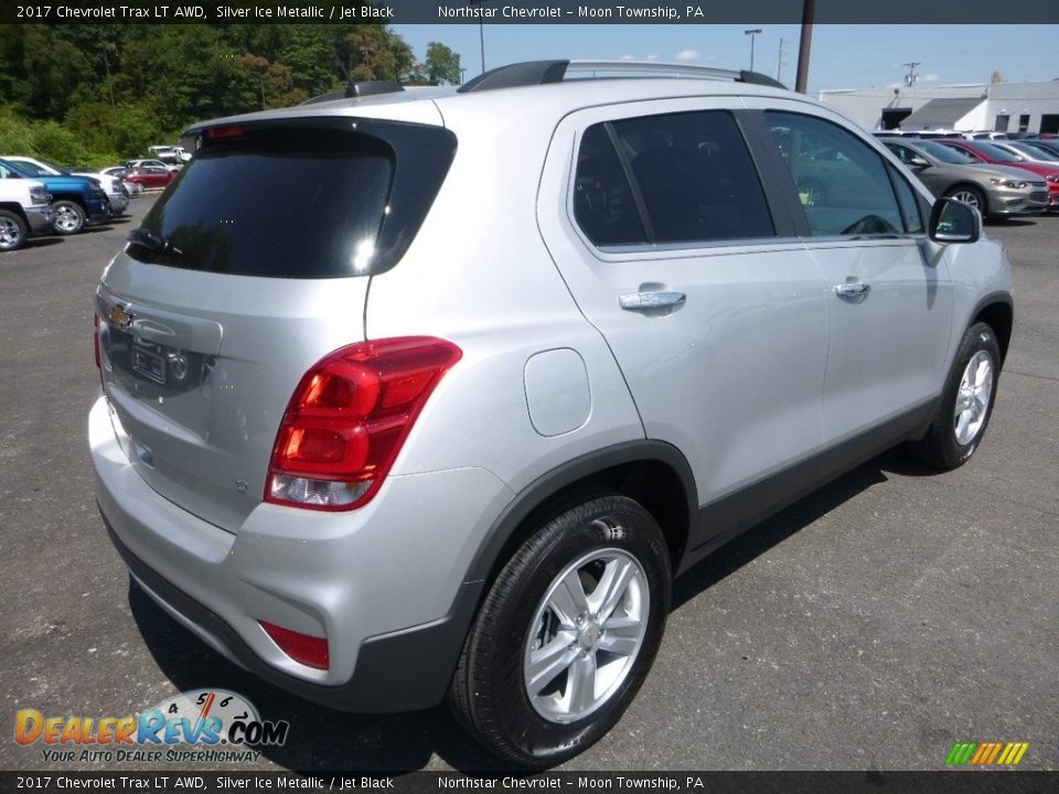 2017 Chevrolet Trax LT AWD Silver Ice Metallic / Jet Black Photo #5