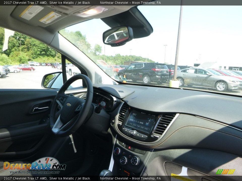 2017 Chevrolet Trax LT AWD Silver Ice Metallic / Jet Black Photo #11