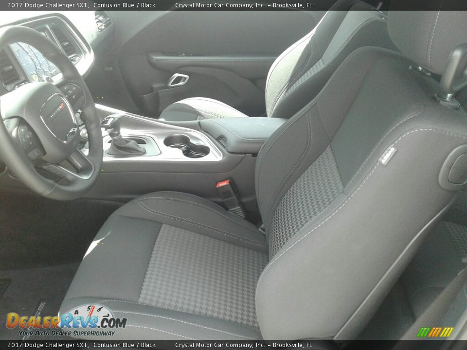 2017 Dodge Challenger SXT Contusion Blue / Black Photo #9