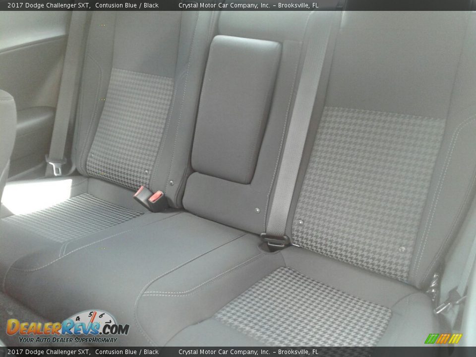 2017 Dodge Challenger SXT Contusion Blue / Black Photo #10