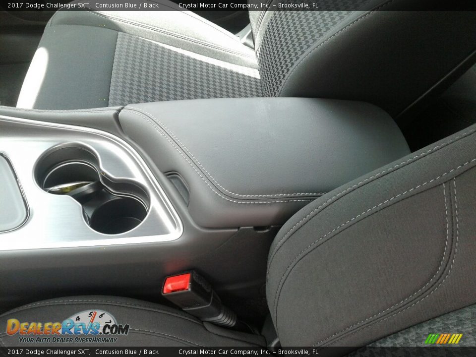 2017 Dodge Challenger SXT Contusion Blue / Black Photo #18