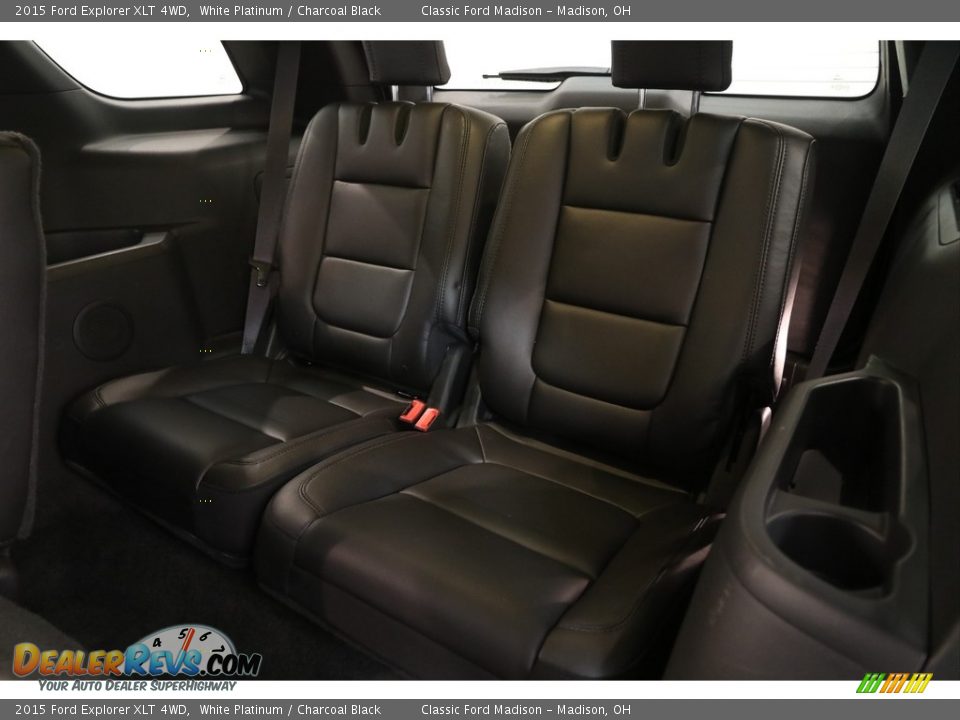 2015 Ford Explorer XLT 4WD White Platinum / Charcoal Black Photo #18