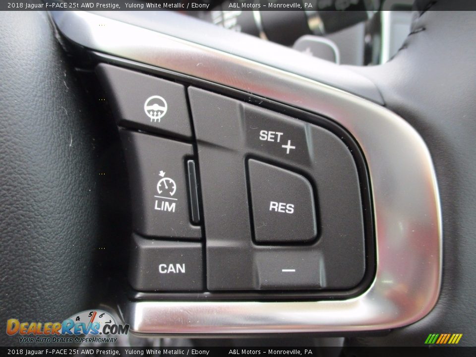 2018 Jaguar F-PACE 25t AWD Prestige Yulong White Metallic / Ebony Photo #17