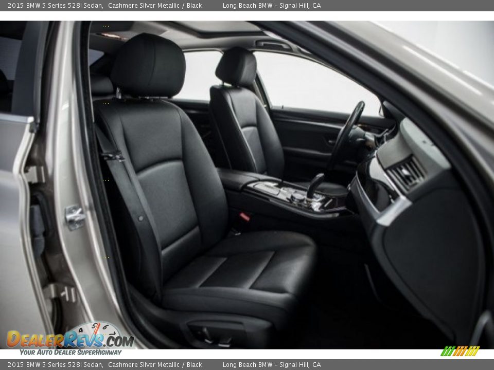 2015 BMW 5 Series 528i Sedan Cashmere Silver Metallic / Black Photo #6