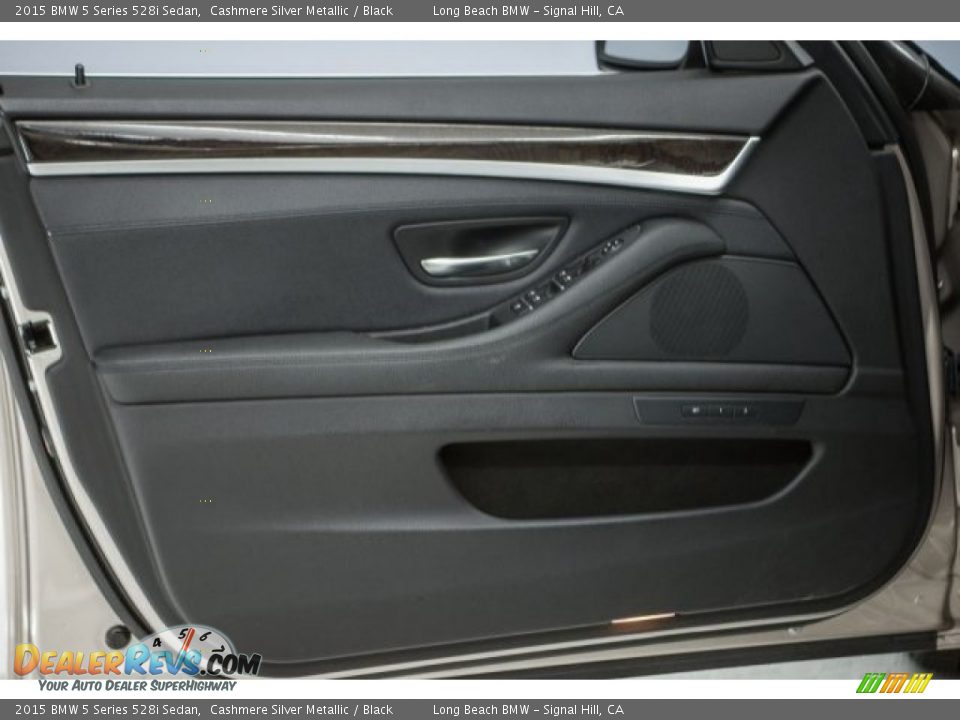2015 BMW 5 Series 528i Sedan Cashmere Silver Metallic / Black Photo #18