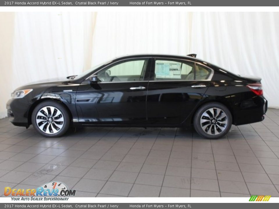 2017 Honda Accord Hybrid EX-L Sedan Crystal Black Pearl / Ivory Photo #5
