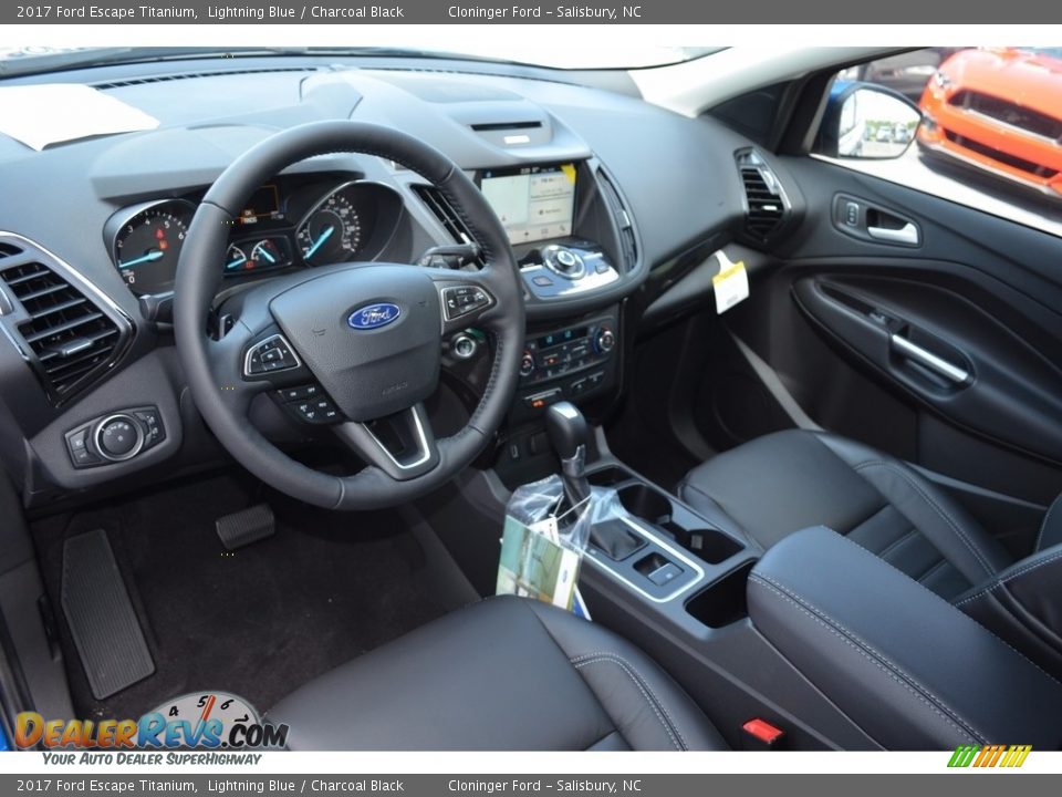 2017 Ford Escape Titanium Lightning Blue / Charcoal Black Photo #7