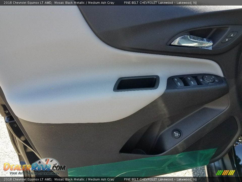 2018 Chevrolet Equinox LT AWD Mosaic Black Metallic / Medium Ash Gray Photo #8