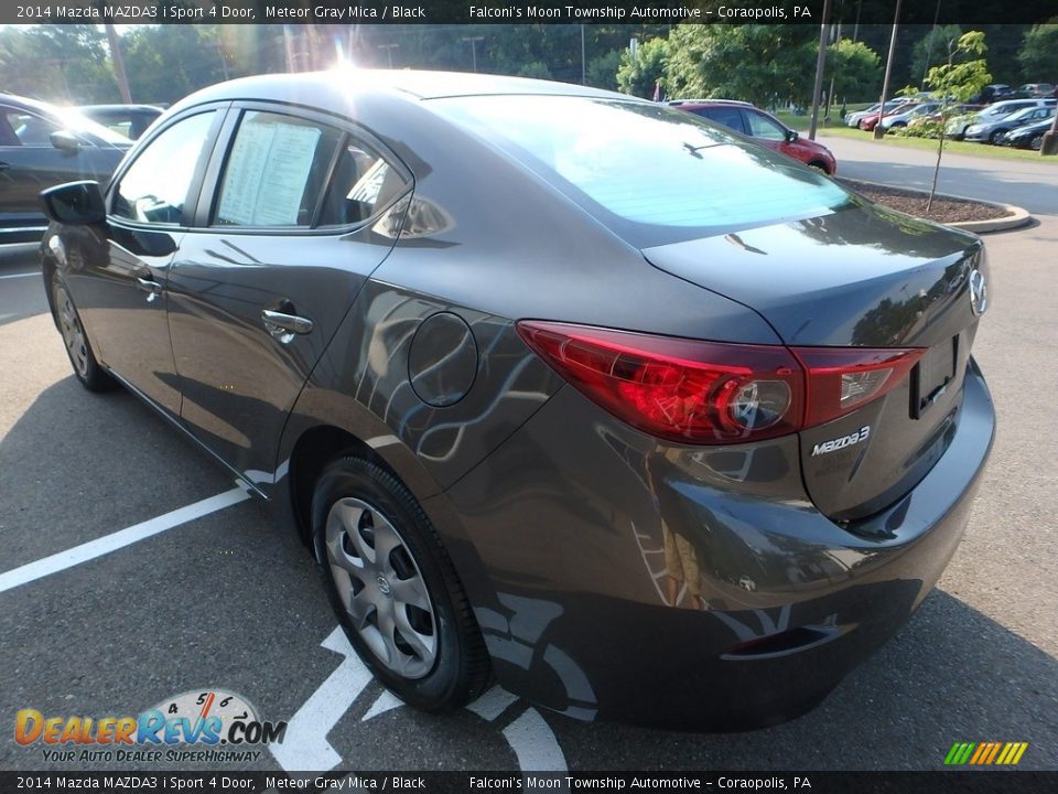 2014 Mazda MAZDA3 i Sport 4 Door Meteor Gray Mica / Black Photo #4