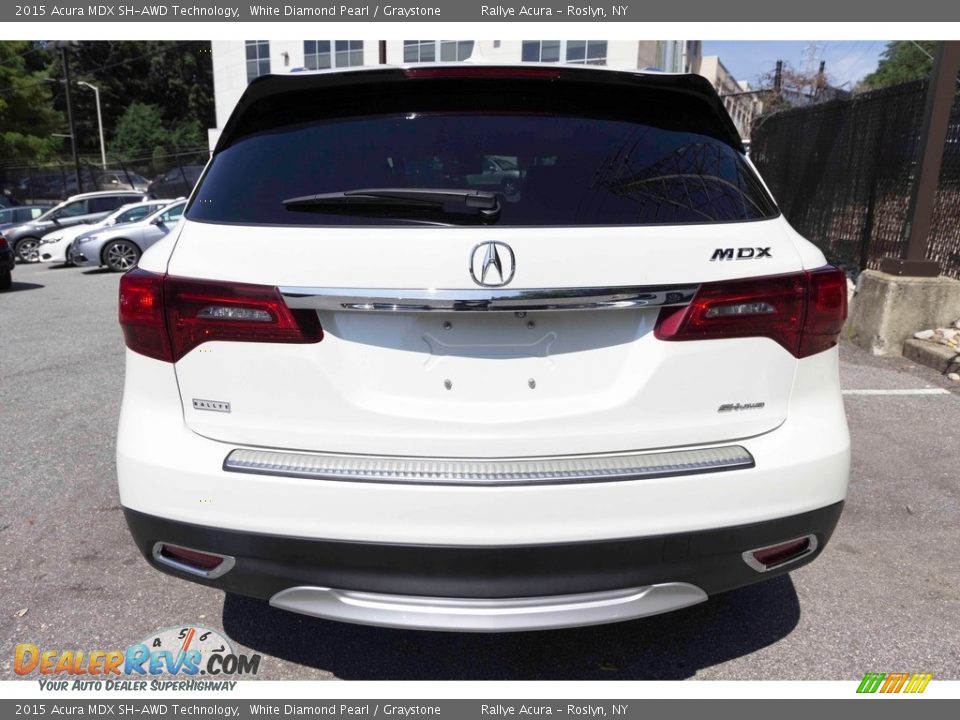 2015 Acura MDX SH-AWD Technology White Diamond Pearl / Graystone Photo #5