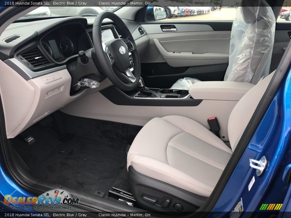 Gray Interior - 2018 Hyundai Sonata SEL Photo #4