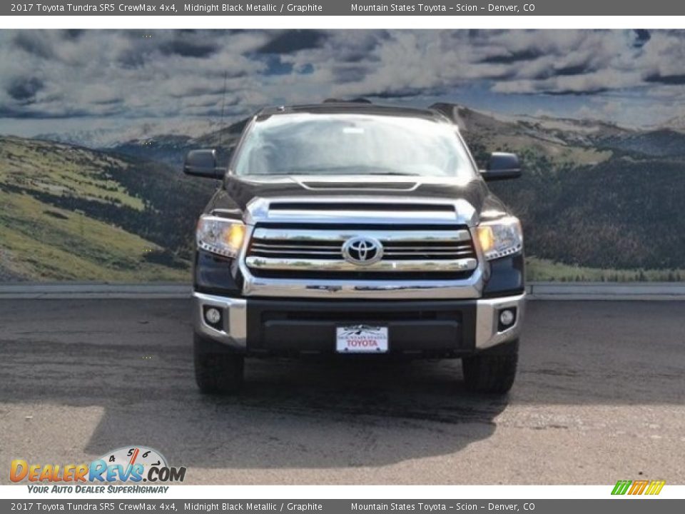 2017 Toyota Tundra SR5 CrewMax 4x4 Midnight Black Metallic / Graphite Photo #2