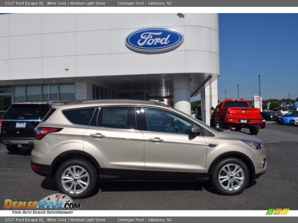 2017 Ford Escape SE White Gold / Medium Light Stone Photo #2