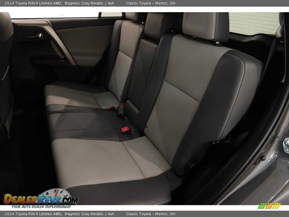 2014 Toyota RAV4 Limited AWD Magnetic Gray Metallic / Ash Photo #18