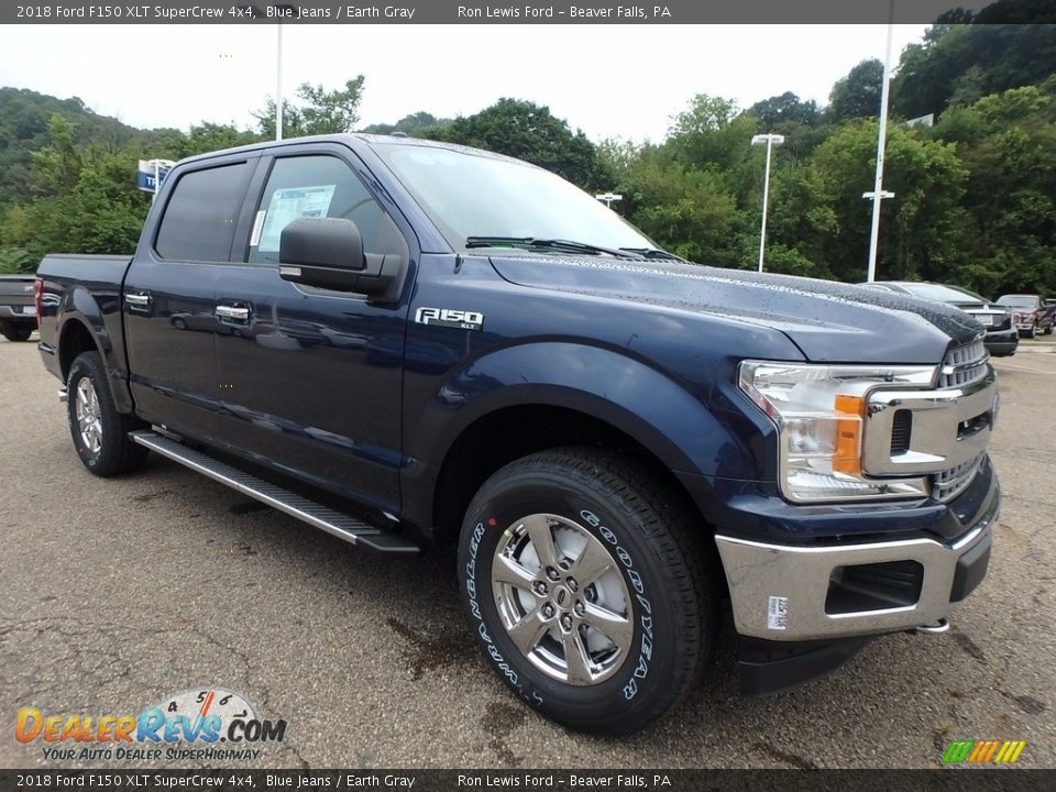 Front 3/4 View of 2018 Ford F150 XLT SuperCrew 4x4 Photo #8