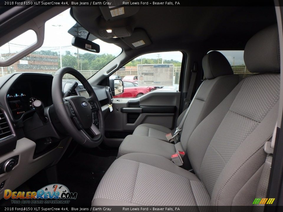 Front Seat of 2018 Ford F150 XLT SuperCrew 4x4 Photo #10