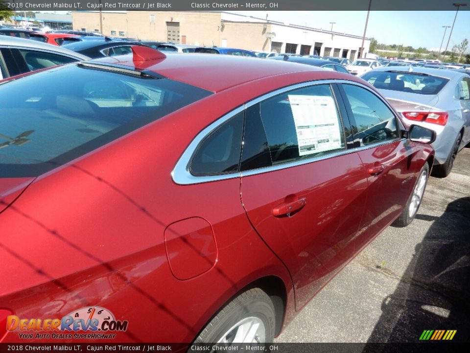 2018 Chevrolet Malibu LT Cajun Red Tintcoat / Jet Black Photo #4